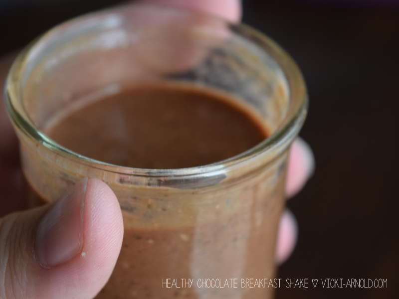 Healthy Chocolate Breakfast Shake | Simply Vicki - Vicki-Arnold.com