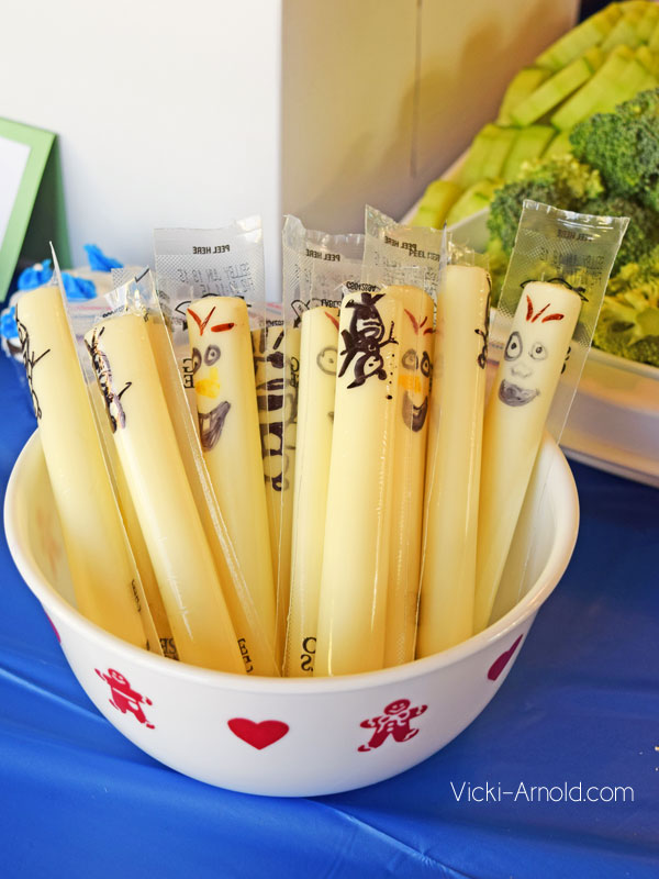 Food Ideas for a Frozen Theme Party - String Cheese Olafs